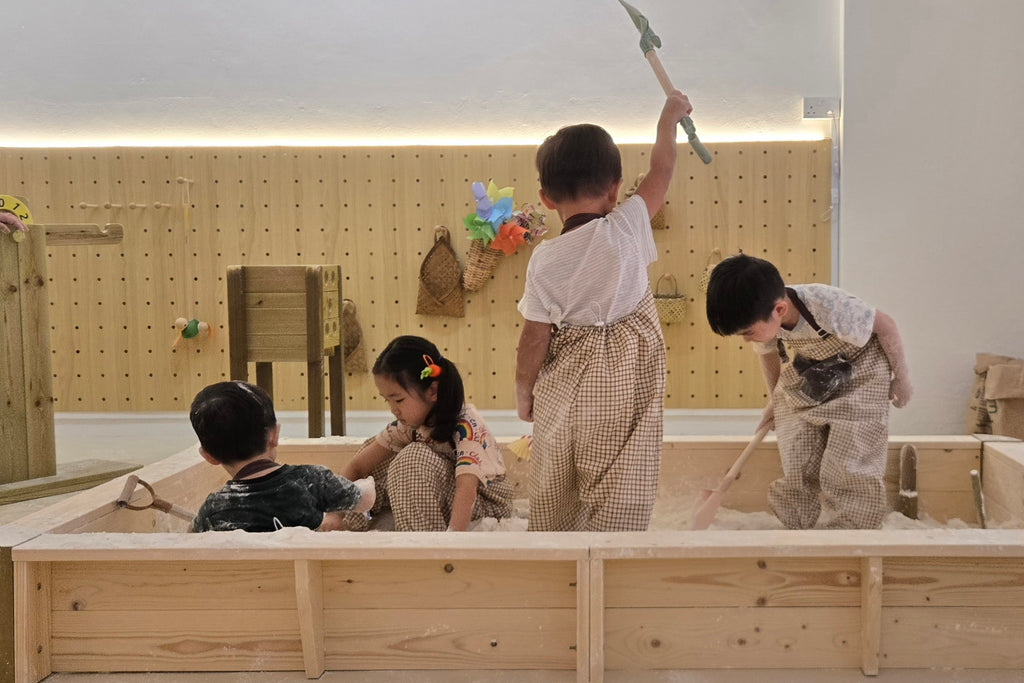 Messy Sensory Play (Feb 26 Promo)